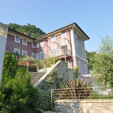 Maria Aparthotel